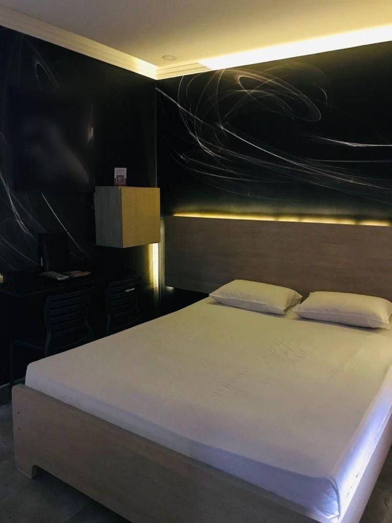 Hotel Extase São Paulo Szoba fotó